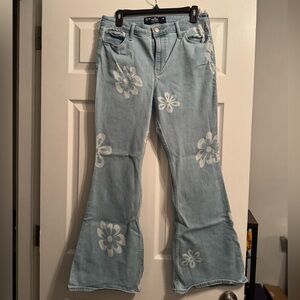 Hollister Flower Flare Jeans